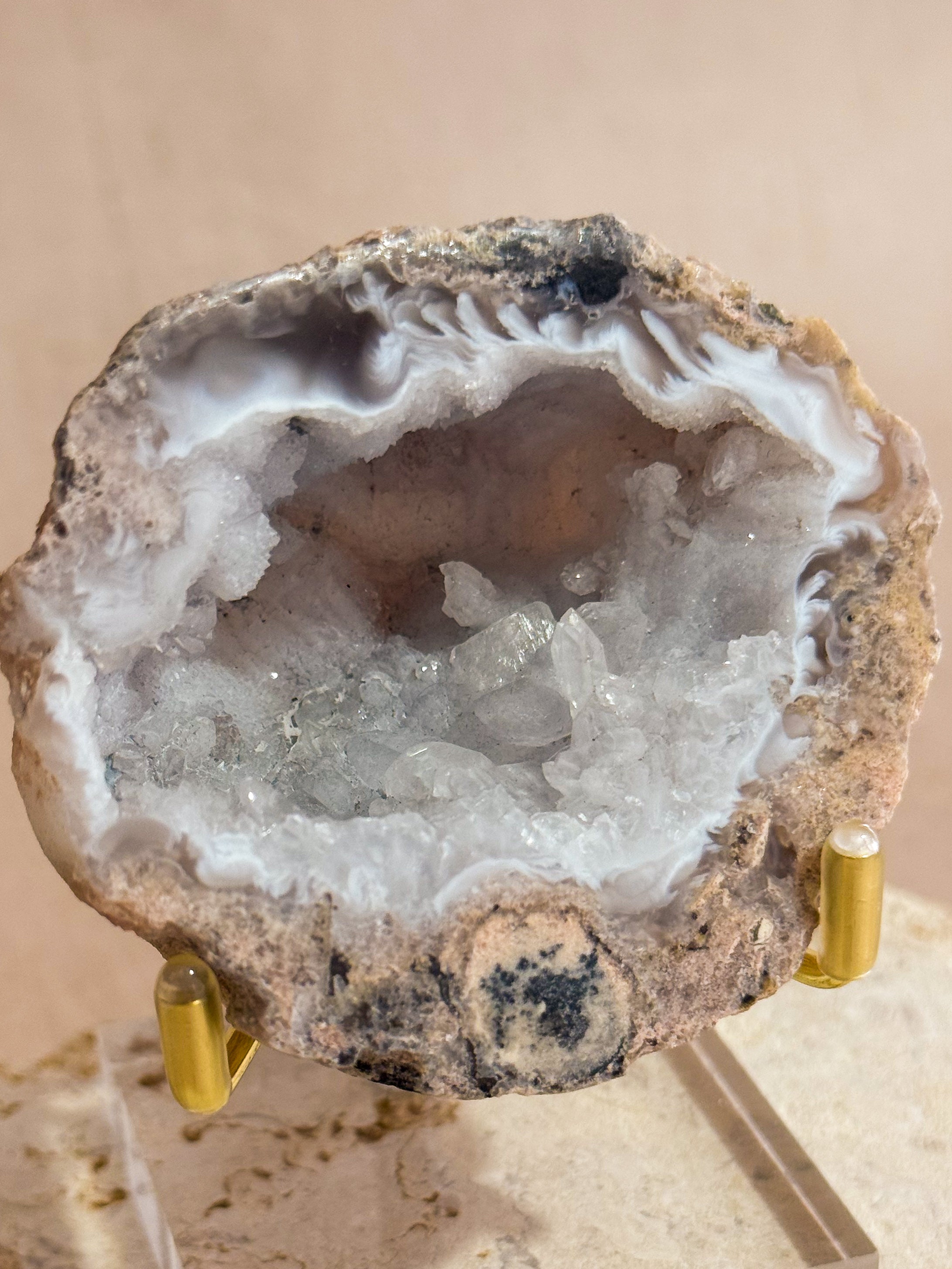 Chalcedony & Agate Cave A | Mexico