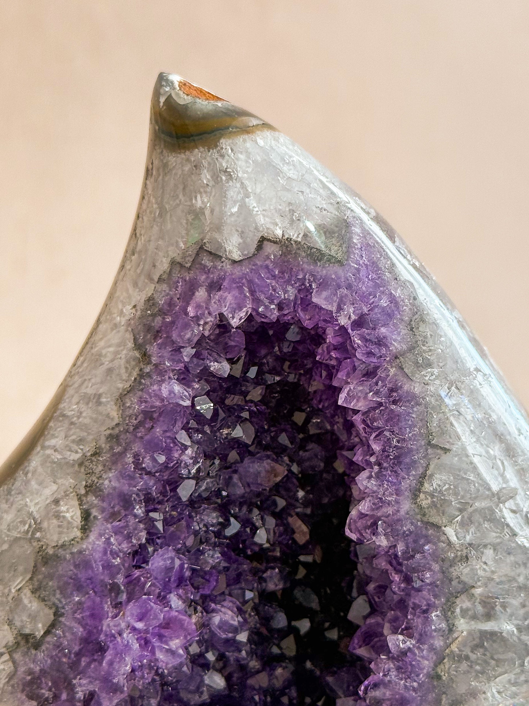 Amethyst Flame | Uruguay