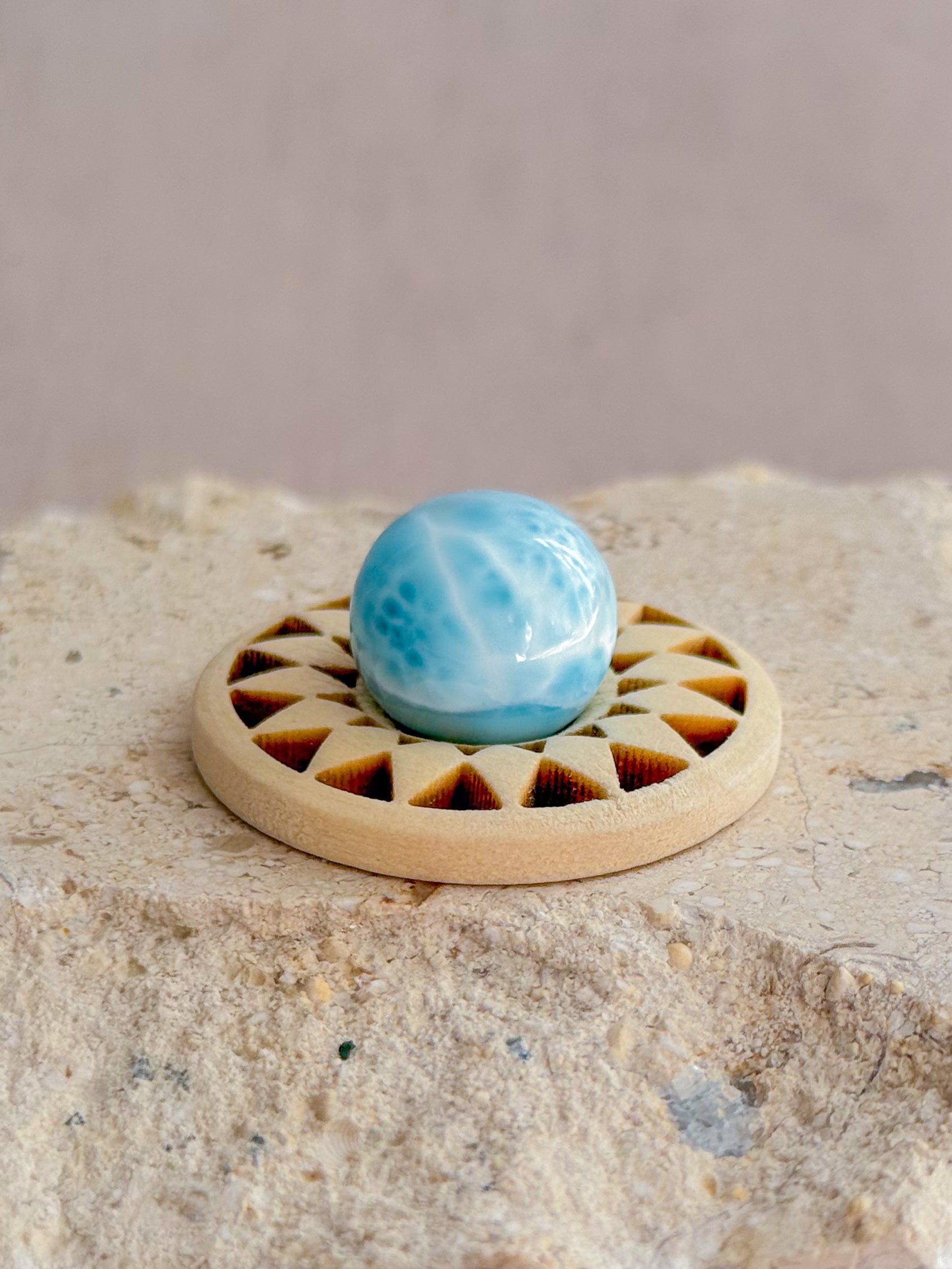 Larimar Mini Sphere B | Dominican Republic