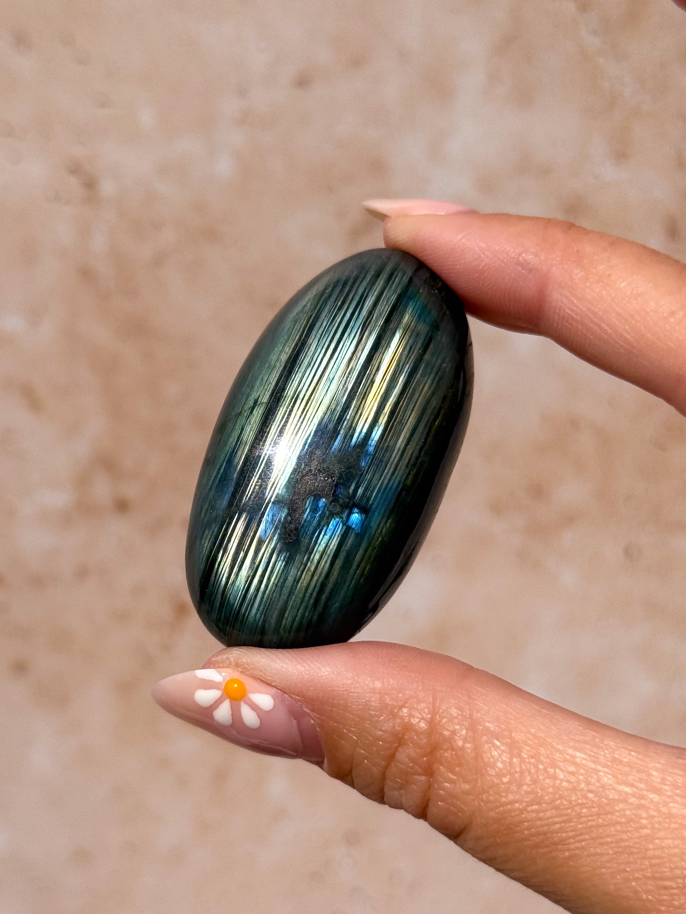 Labradorite Pebble | Madagascar