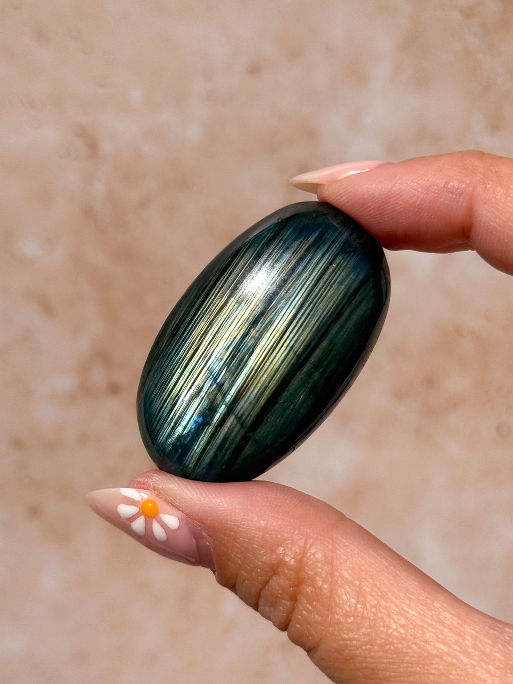 Labradorite Pebble B | Madagascar