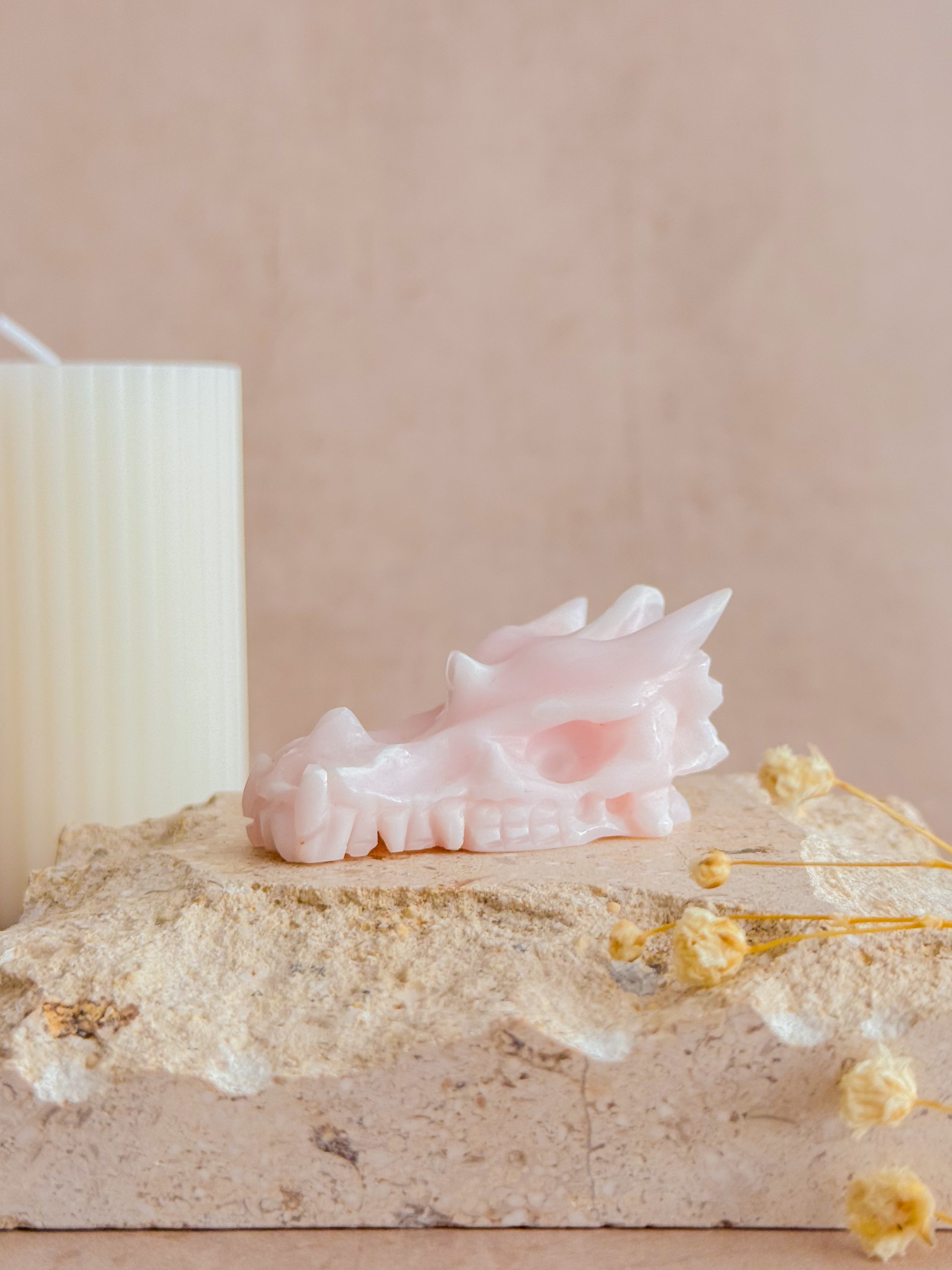 Mangano Calcite Dragon Head Carving | Peru