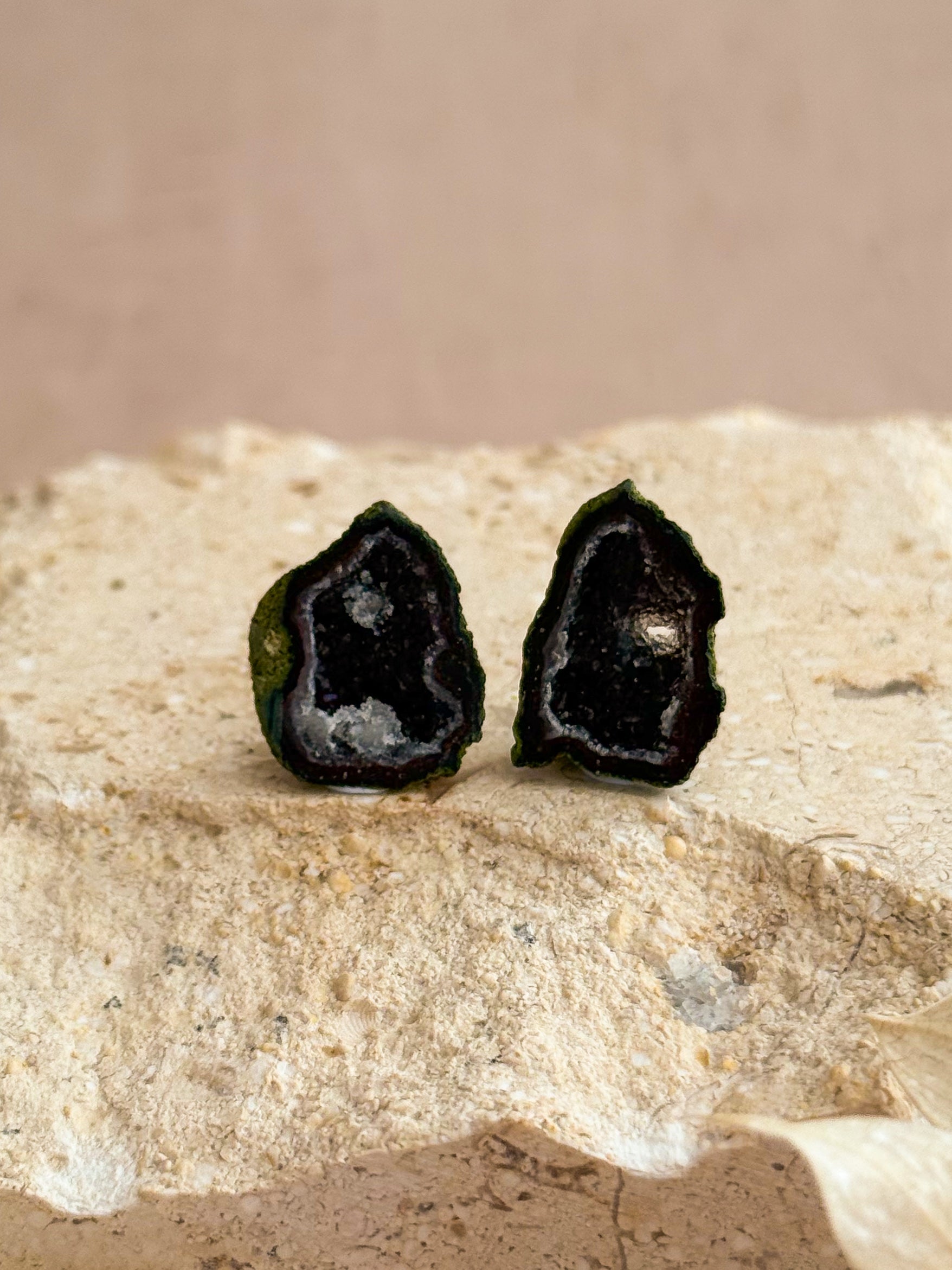 Tabasco Mini Geode Pair A | Mexico