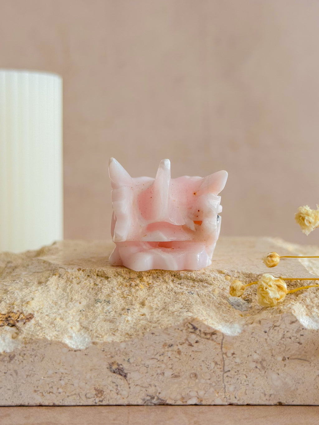 Mangano Calcite Dragon Head Carving | Peru