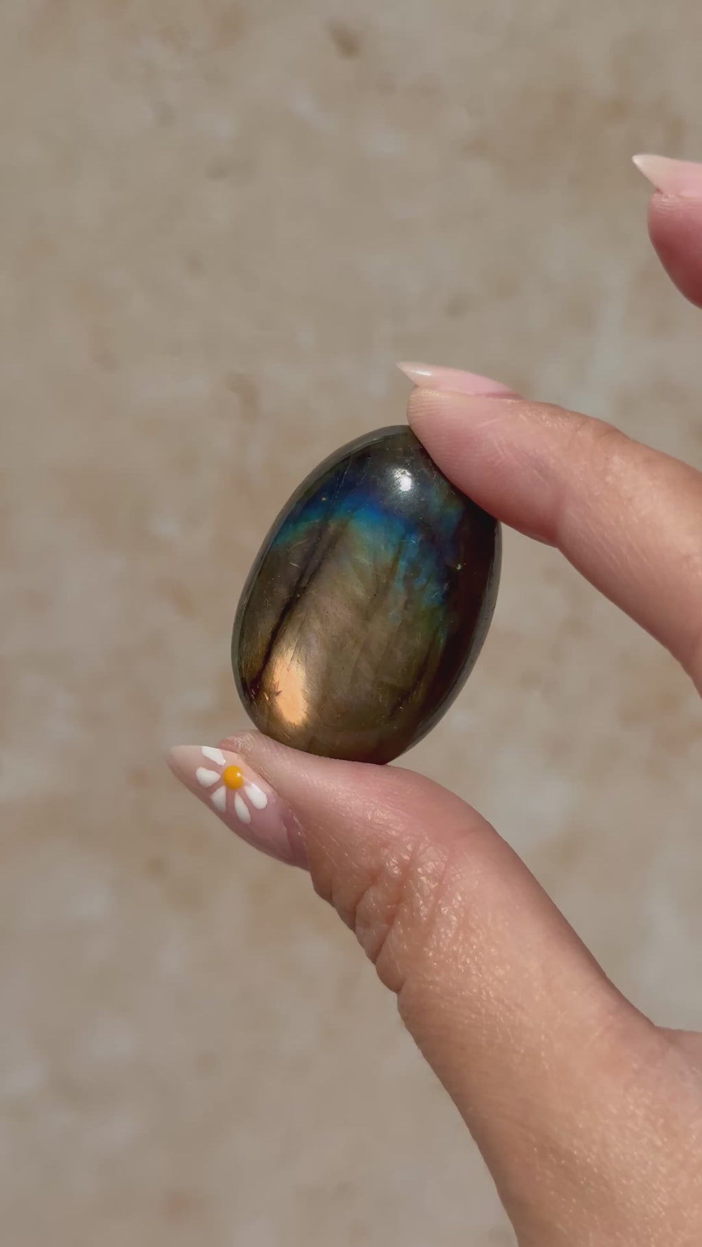 Labradorite Pebble A | Madagascar