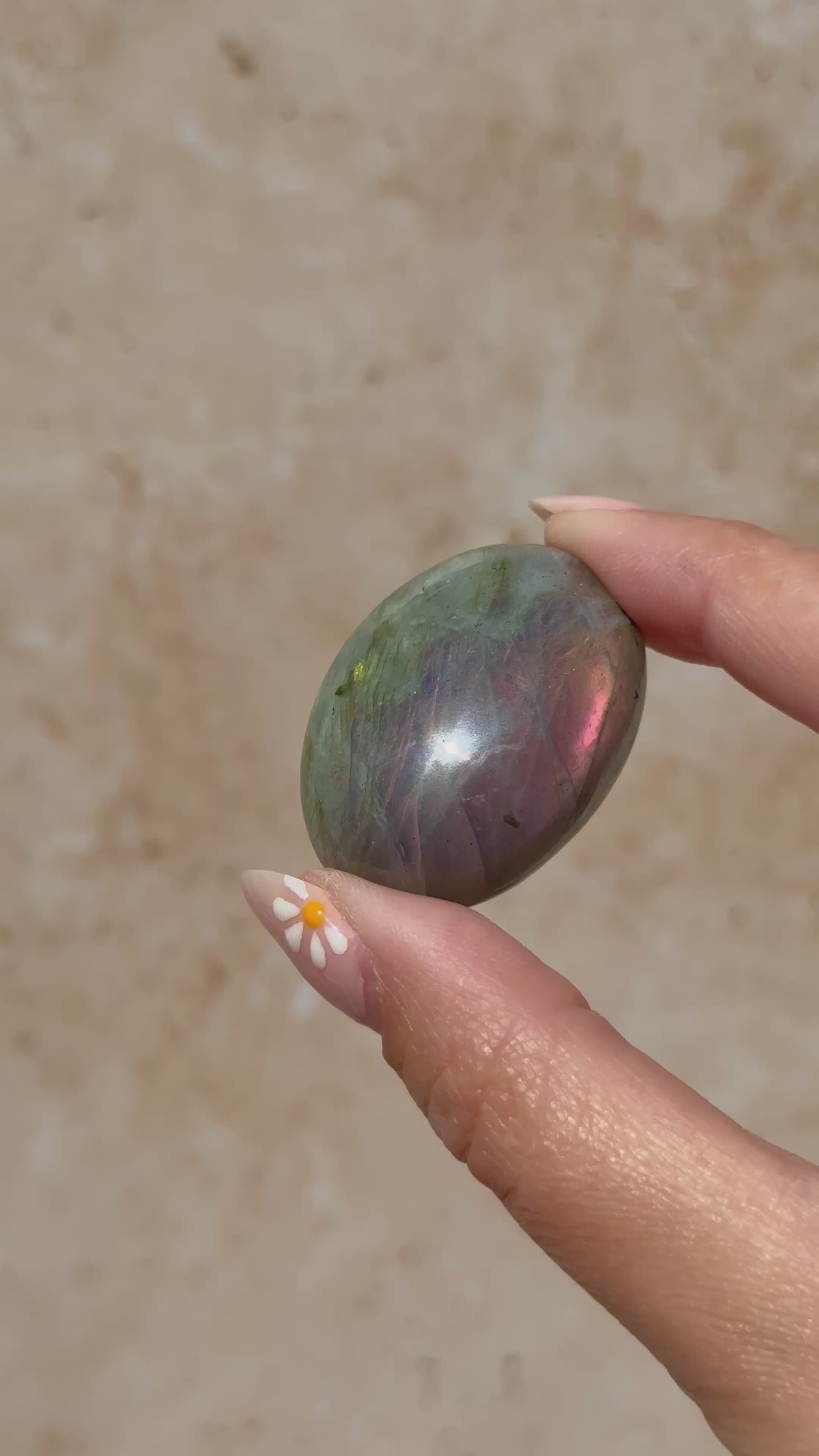 Labradorite Pebble B | Madagascar